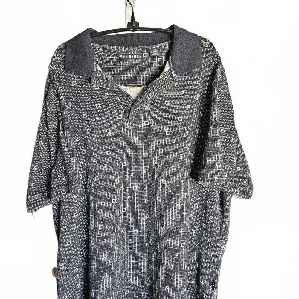 John Henry Men's Large Polo Shirt with Geometric Pattern